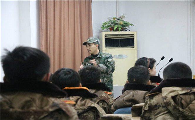 军事夏令营可以让孩子体验哪些乐趣？